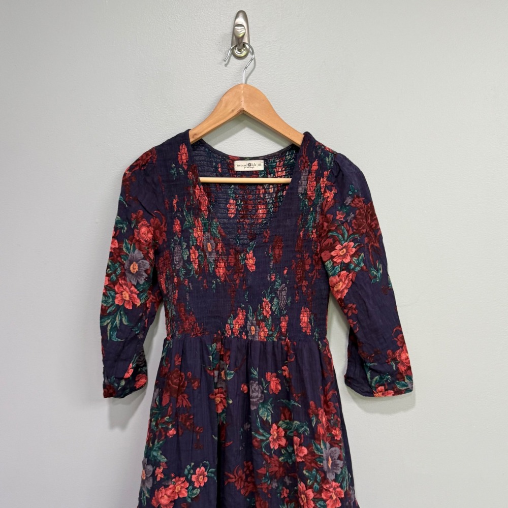 Natural Life Navy Floral Smocked Tiered Maxi Dress XS Boho V-Neck 3/4 Sleeve - Picture 2 of 6